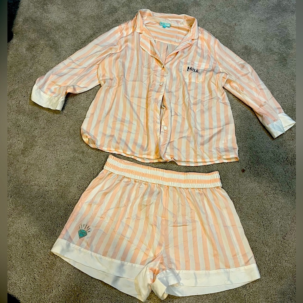 Betsy Johnson bridal pajamas - size large